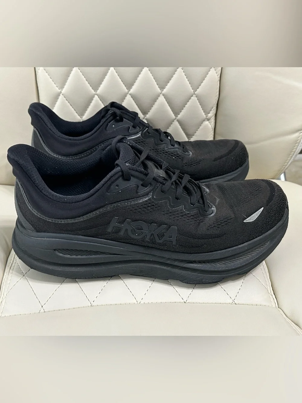 HOKA Bondi 9 running shoes triple black size 12 4E extra wide